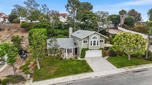 915 Lake Ridge Drive, San Marcos CA: https://media.crmls.org/mediaz/8e30d56f-5e2e-4d4c-8825-3257725a32aa.jpg