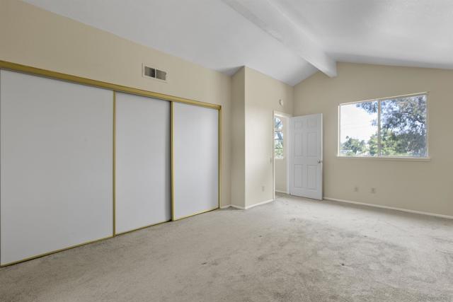 31060 Corte Anza, Temecula CA: https://media.crmls.org/mediaz/8e32873f-611d-42de-a266-017ac77a4126.jpg