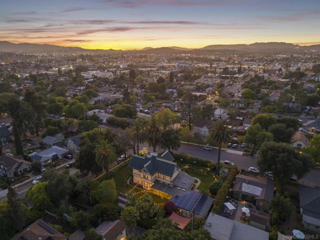 700 S Juniper, Escondido CA: https://media.crmls.org/mediaz/8e33f57e-d14d-4f45-8253-011bb22d03b4.jpg