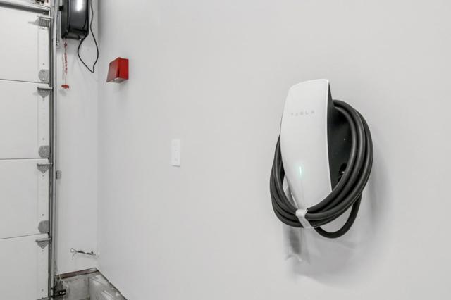 14361 Lenray Lane, San Jose CA: https://media.crmls.org/mediaz/8e33f61f-0bc6-43e4-b869-d127c86fd70e.jpg