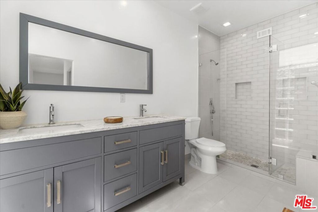 MLS #26843935 image #14