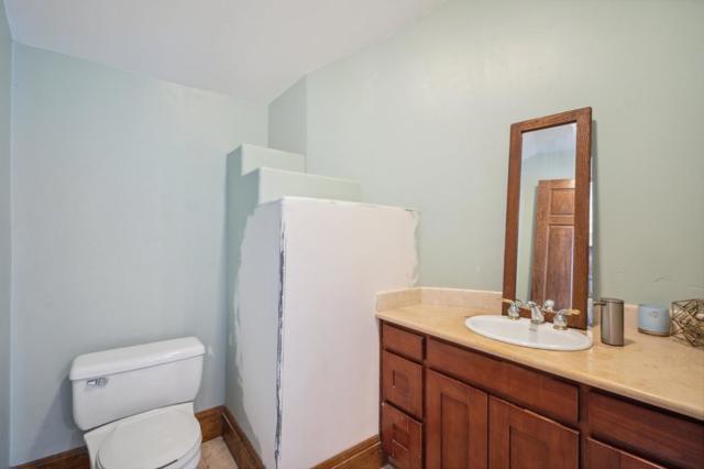 24541 Miller Hill Road, Los Gatos CA: https://media.crmls.org/mediaz/8e35e521-1c6d-405e-b976-3c37a60afa35.jpg