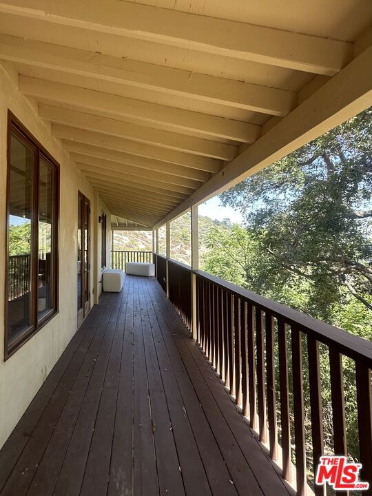 19747 Horseshoe Drive photo 7