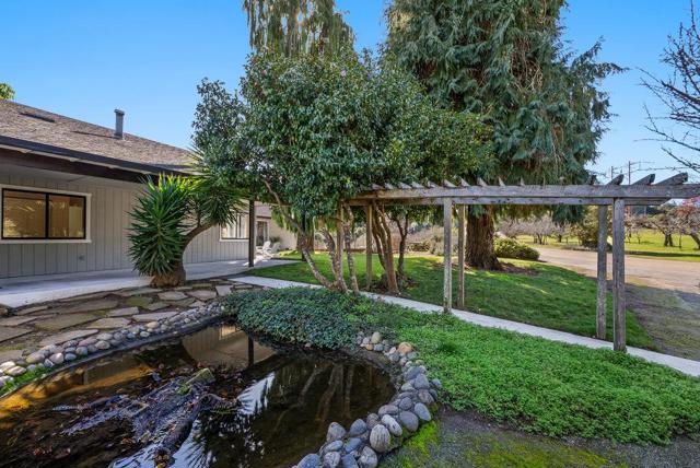 500 Valencia School Road, Aptos CA: https://media.crmls.org/mediaz/8e37c09a-0d71-46c3-abc4-da171a955af3.jpg