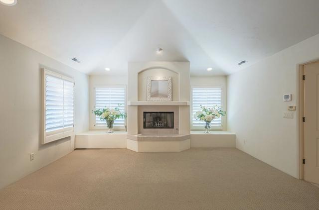 471 El Dorado Street, Monterey CA: https://media.crmls.org/mediaz/8e396933-edaf-4672-9407-ea1e95ea957b.jpg