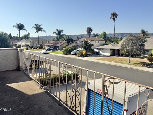 3542 Stiles Avenue, Camarillo CA: https://media.crmls.org/mediaz/8e39e96f-f7be-4f9d-8ffa-f7f9fa3e8643.jpg