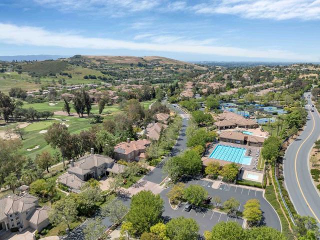 5451 Ligurian Drive, San Jose CA: https://media.crmls.org/mediaz/8e3ad854-e144-45b9-900e-82005336c0e1.jpg