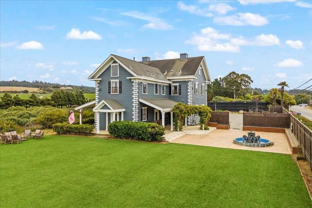 1258 San Andreas Road, Watsonville CA: https://media.crmls.org/mediaz/8e3b019e-77ec-4198-a843-4680a6653ed1.jpg