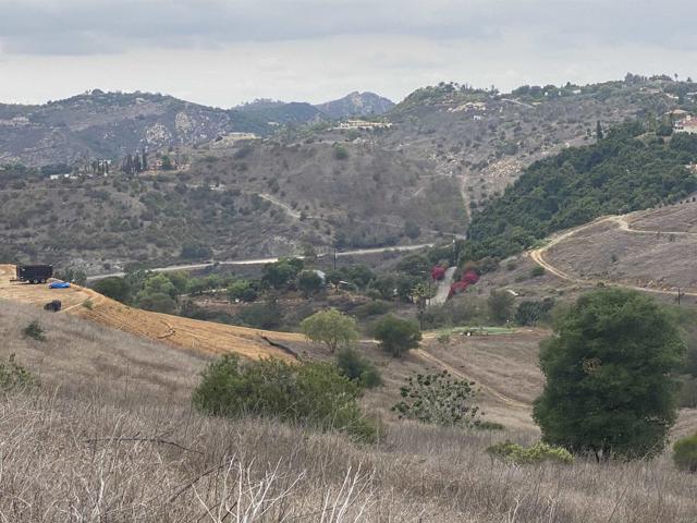 0 Ridge Creek Road, Valley Center CA: https://media.crmls.org/mediaz/8e3ccd84-fed1-45e1-925d-90e33d3dfeff.jpg