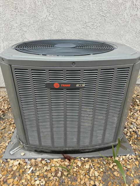 67855 Paletero Road, Cathedral City CA: https://media.crmls.org/mediaz/8e3d4d13-b528-4782-8675-c33e42afc64f.jpg