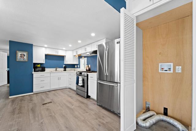 1515 Capalina Rd, San Marcos CA: https://media.crmls.org/mediaz/8e3d77d6-9075-4a1b-bd79-7732f90cfc11.jpg