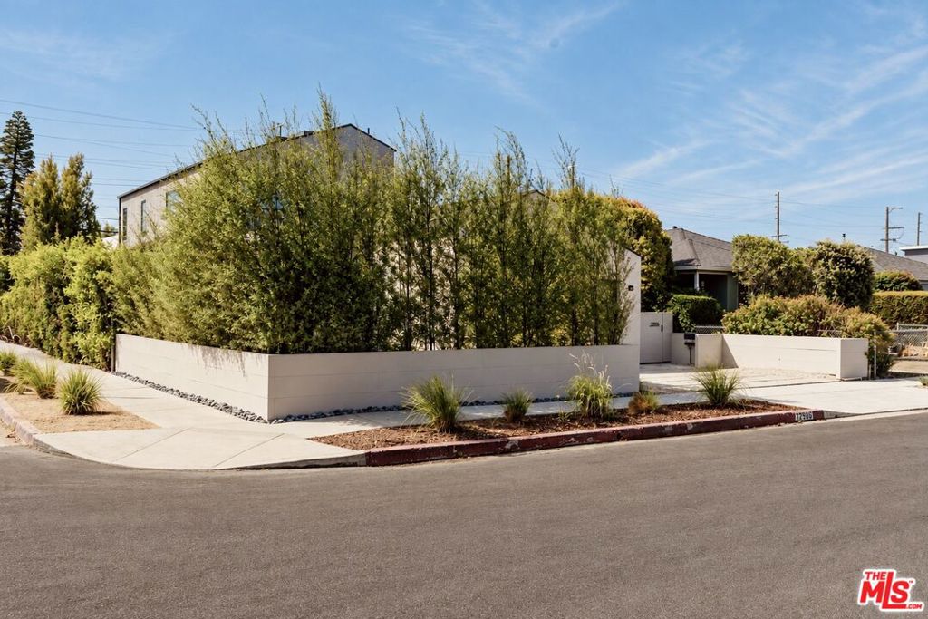 MLS #26985397 image #42