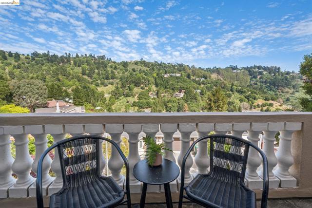 Image 12 of 60 For 6929 Bristol Dr