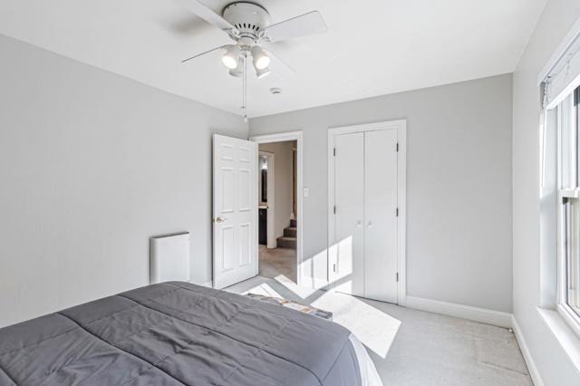 2940 San Juan Boulevard, Belmont CA: https://media.crmls.org/mediaz/8e3dfa80-a9c7-44b0-9054-f9093b87330b.jpg