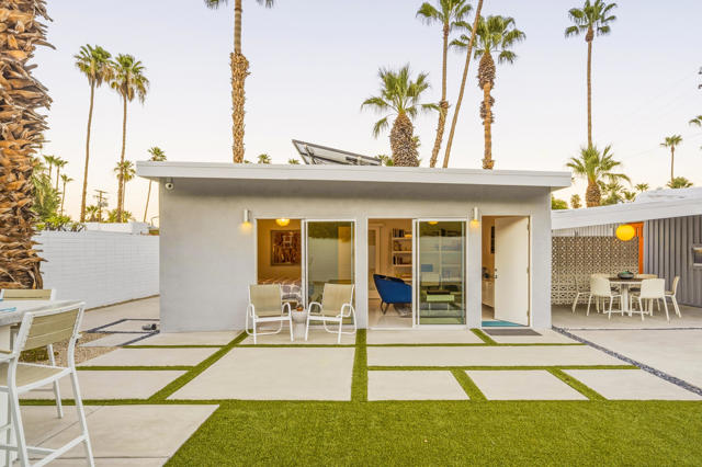 1877 S Navajo Drive, Palm Springs, CA 92264