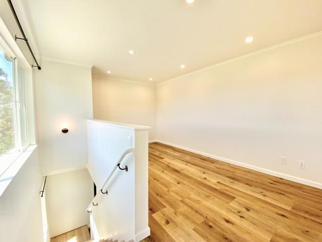 1076 Grand Avenue, South San Francisco CA: https://media.crmls.org/mediaz/8e3e1876-03ce-4ebe-9671-cea74baa596a.jpg