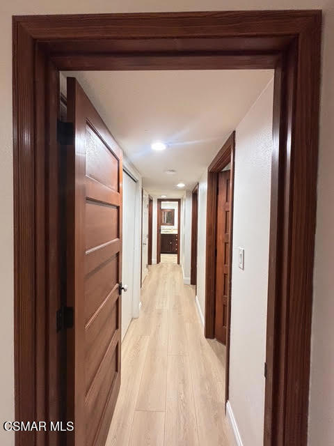 161 Teasdale Street, Thousand Oaks CA: https://media.crmls.org/mediaz/8e3e4025-fe51-4bf4-97f5-8459a87f932c.jpg