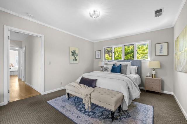 4040 Valente Court, Lafayette CA: https://media.crmls.org/mediaz/8e3e49a9-d36c-445e-af0e-3570af211b11.jpg