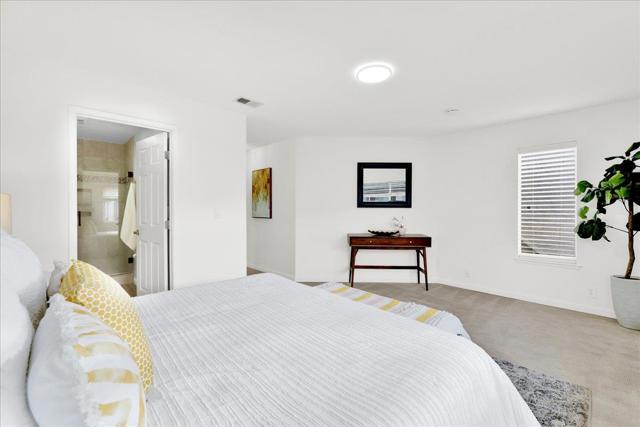 Image 43 of 80 For 2294 Sun Glory Lane B