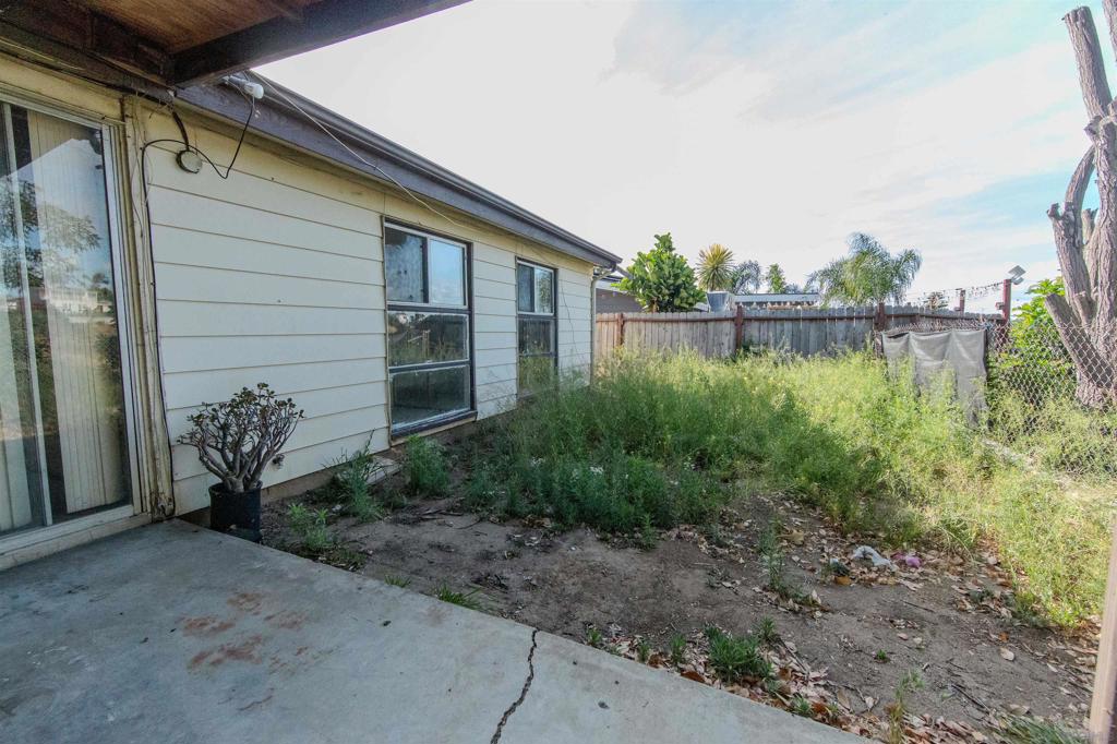 2564 Marathon Dr - photo 19