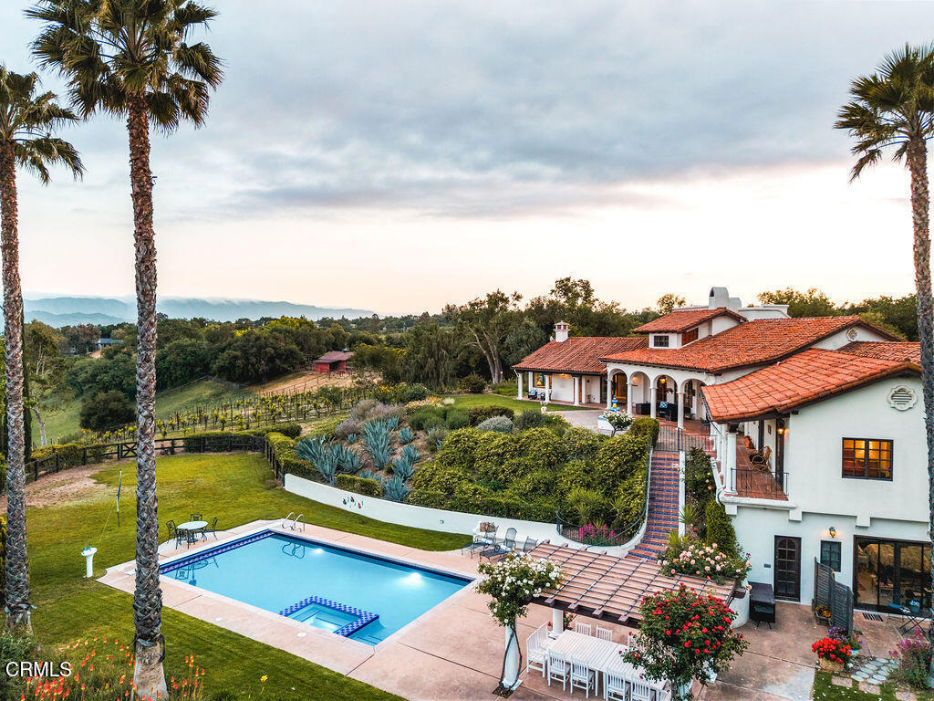 1464 Rolling Hills Road