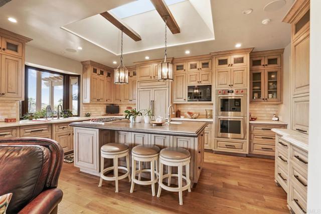 4652 Resmar Road, La Mesa CA: https://media.crmls.org/mediaz/8e40f475-efb3-4af5-aa31-f96829737a6b.jpg