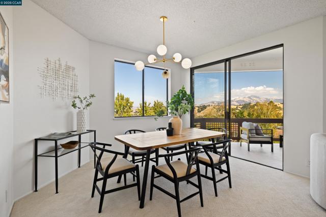 3318 Ptarmigan Dr., Walnut Creek CA: https://media.crmls.org/mediaz/8e41edee-a42b-41c9-a936-306653d49476.jpg