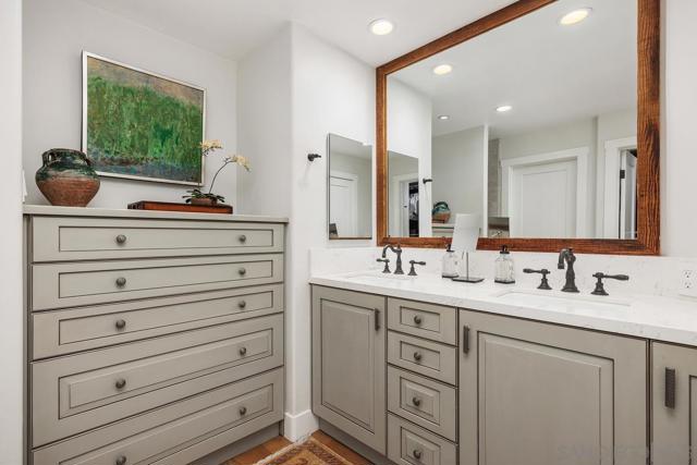 Image 19 of 41 For 205 S Helix Ave #65 65