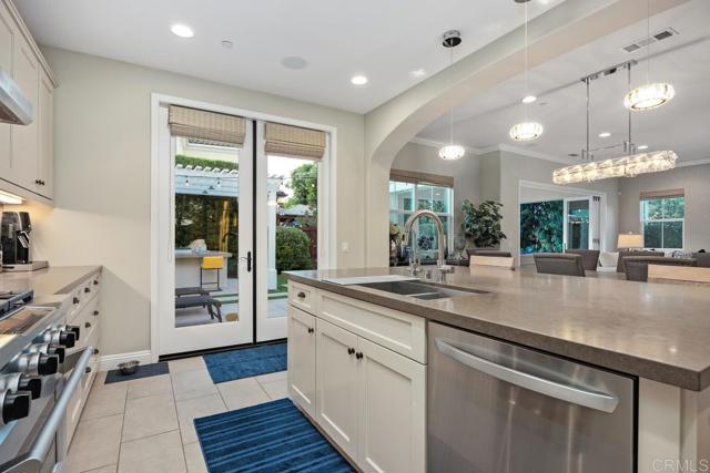 Detail Gallery Image 20 of 59 For 3642 Glen Avenue, Carlsbad,  CA 92010 - 4 Beds | 4/1 Baths