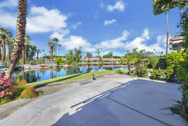 47 Ponderosa Circle, Palm Desert, CA 92211
