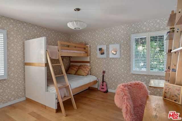 626 Pacific Street, Santa Monica CA: https://media.crmls.org/mediaz/8e48ed6f-ab6a-4fa0-9311-e3410378204b.jpg