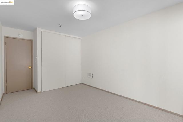 1830 Lakeshore Ave, Oakland CA: https://media.crmls.org/mediaz/8e491e09-be14-437b-ab47-714cd831783d.jpg