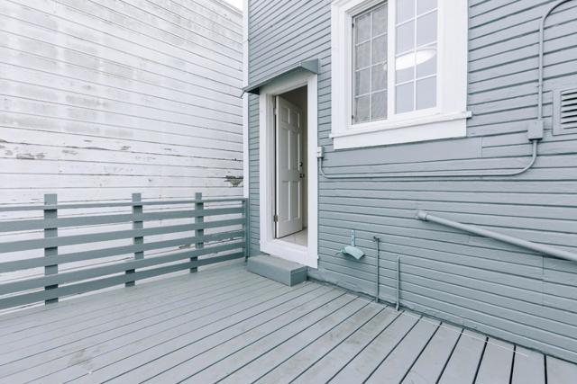 474 2nd Avenue, San Francisco CA: https://media.crmls.org/mediaz/8e493dab-75d9-4cd0-8327-74631c99e5e2.jpg