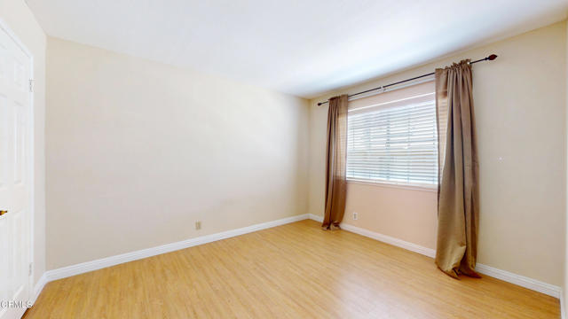 Detail Gallery Image 17 of 29 For 123 N Alhambra Ave #C,  Monterey Park,  CA 91755 - 3 Beds | 2/1 Baths