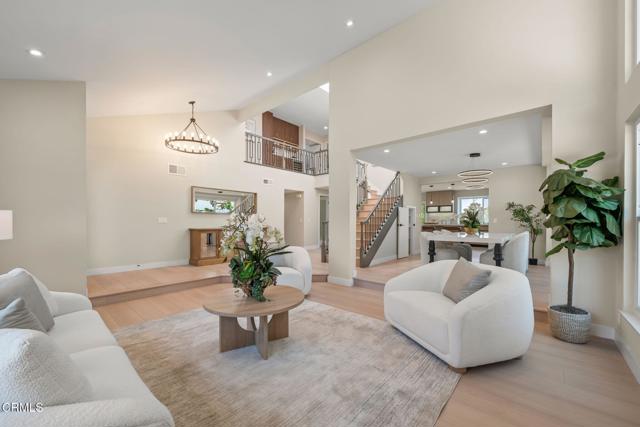 Detail Gallery Image 7 of 71 For 1133 Promontory Pl, West Covina,  CA 91791 - 5 Beds | 4/1 Baths