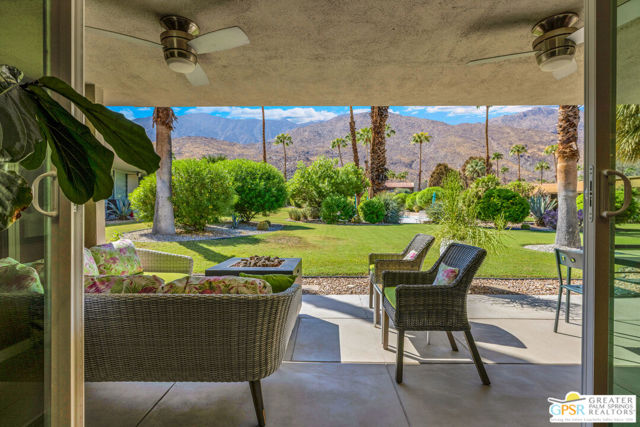 2285 S Calle Palo Fierro, Palm Springs, CA 92264