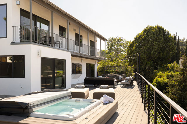 3360 Ley Drive, Los Angeles CA: https://media.crmls.org/mediaz/8e4cafcd-3de0-4406-bde0-2ea60df622ab.jpg