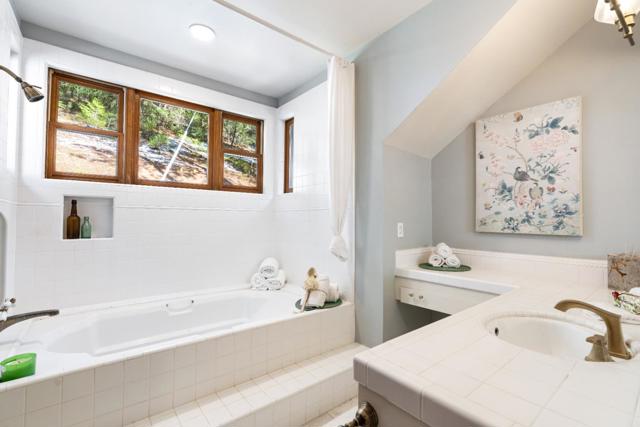 21791 Highway 49, Downieville CA: https://media.crmls.org/mediaz/8e4cc14b-d4db-4fec-a5f1-681eed598d80.jpg