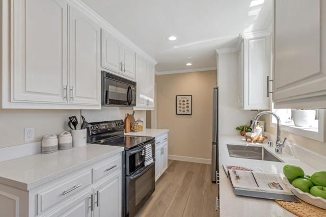 1040 Linda Drive, Campbell CA: https://media.crmls.org/mediaz/8e4dc4d3-550f-493b-ba26-64a1944bad7e.jpg