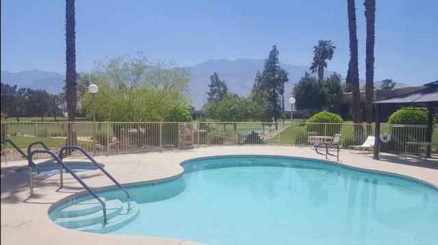 67162 W Chimayo Drive, Cathedral City CA: https://media.crmls.org/mediaz/8e4e2f09-42cd-40e5-8eed-f9f72155a79c.jpg