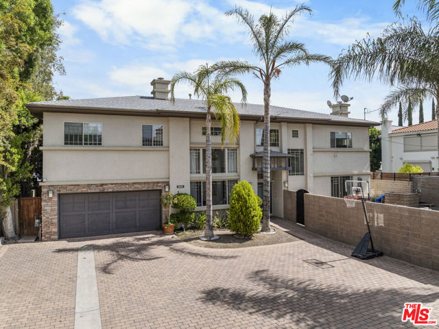 Photo of 18330 Hanan Court, Tarzana, CA 91356