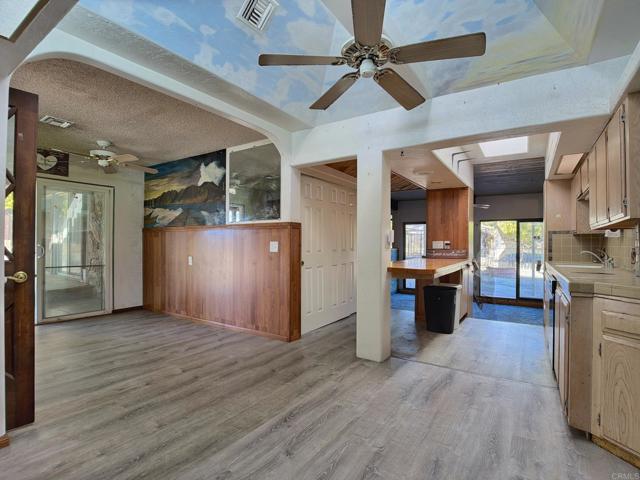 Detail Gallery Image 13 of 39 For 9227 Colorama Way, Lakeside,  CA 92040 - 4 Beds | 2 Baths