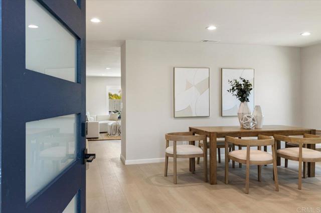 7911 Terraza Disoma, Carlsbad CA: https://media.crmls.org/mediaz/8e4f7d61-e3ae-458a-8ef3-dba99fe21ad1.jpg