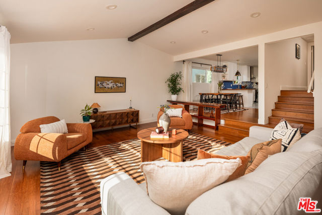 3639 Roderick Road photo 7