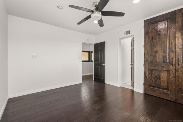 5602 Ladybird Lane, La Jolla CA: https://media.crmls.org/mediaz/8e5126cf-a85a-44b2-8849-7f649cff1498.jpg