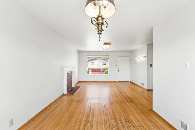 541 Diamond Avenue, South San Francisco CA: https://media.crmls.org/mediaz/8e51495a-f328-4709-97b5-695e8761c006.jpg