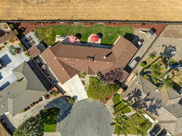 60 Dots Circle, Hollister CA: https://media.crmls.org/mediaz/8e5165f2-46ed-4eaf-8097-9b4865098d2d.jpg