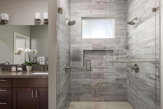 6411 Dowling Dr, La Jolla CA: https://media.crmls.org/mediaz/8e51d3be-f3de-4172-ab8a-4ffa5e1717cc.jpg