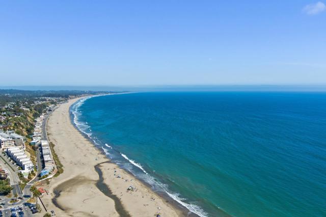 355 Village Creek Road, Aptos CA: https://media.crmls.org/mediaz/8e521473-f5ca-4f46-9d63-d4d876d9444d.jpg