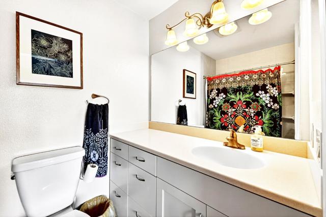 1757 30th Avenue, Santa Cruz CA: https://media.crmls.org/mediaz/8e52b70b-44b1-47d9-9f22-243541658562.jpg